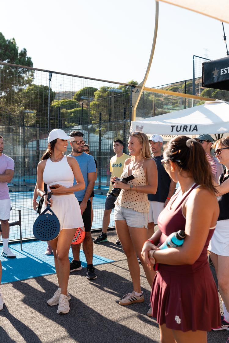 Padel &amp; Coffee